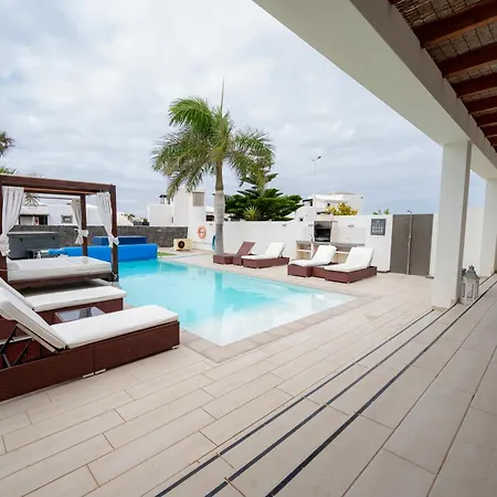 Crisbel Y Lorena By Armonia * 普拉亚布兰卡