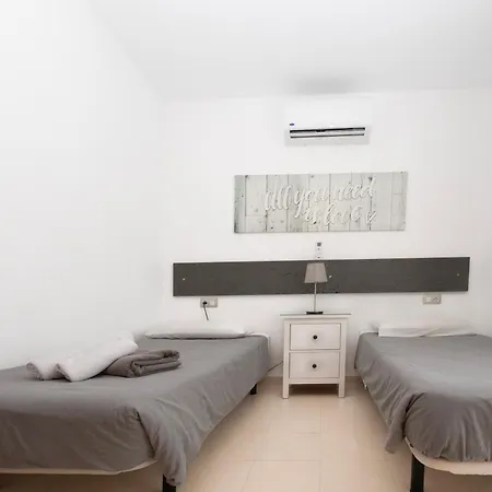 Crisbel Y Lorena By Armonia * 普拉亚布兰卡