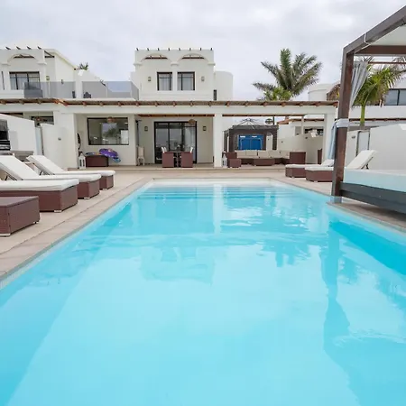 Vila Crisbel Y Lorena By Armonia Playa Blanca (Lanzarote)