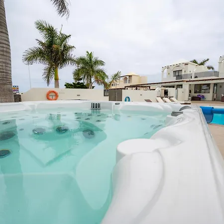 Crisbel Y Lorena By Armonia Playa Blanca (Lanzarote)